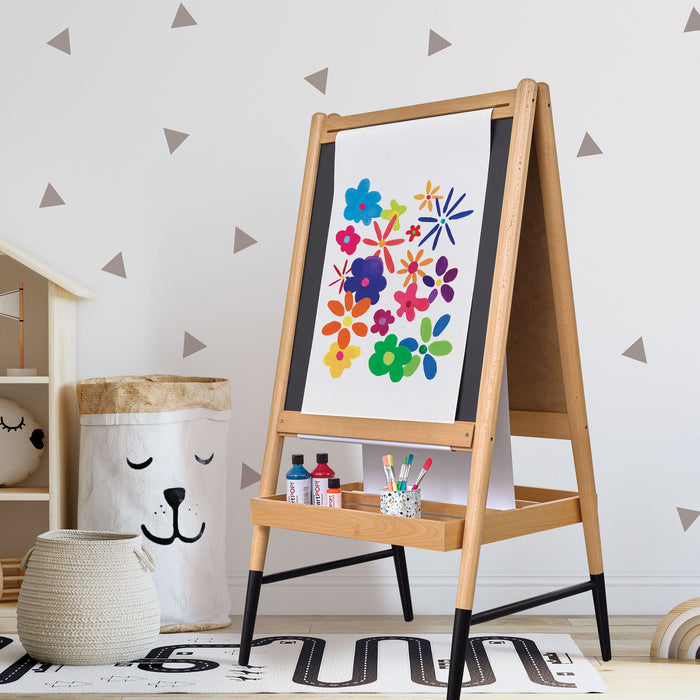 artPOP! 3-in-1 Floor Easel, set up in a child's room